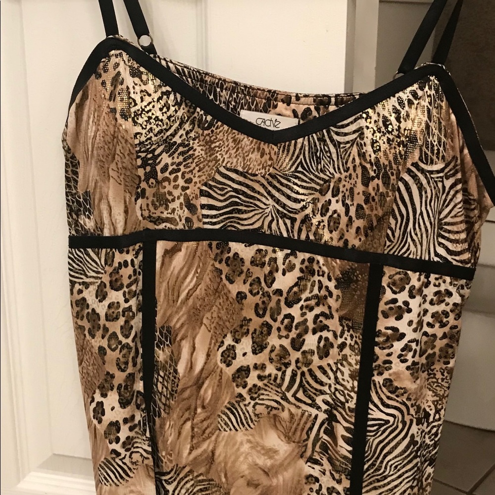 Cache Tank L ❤️❤️❤️